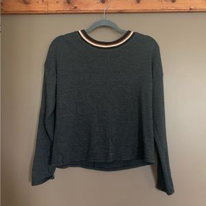Forever 21 crewneck sweater